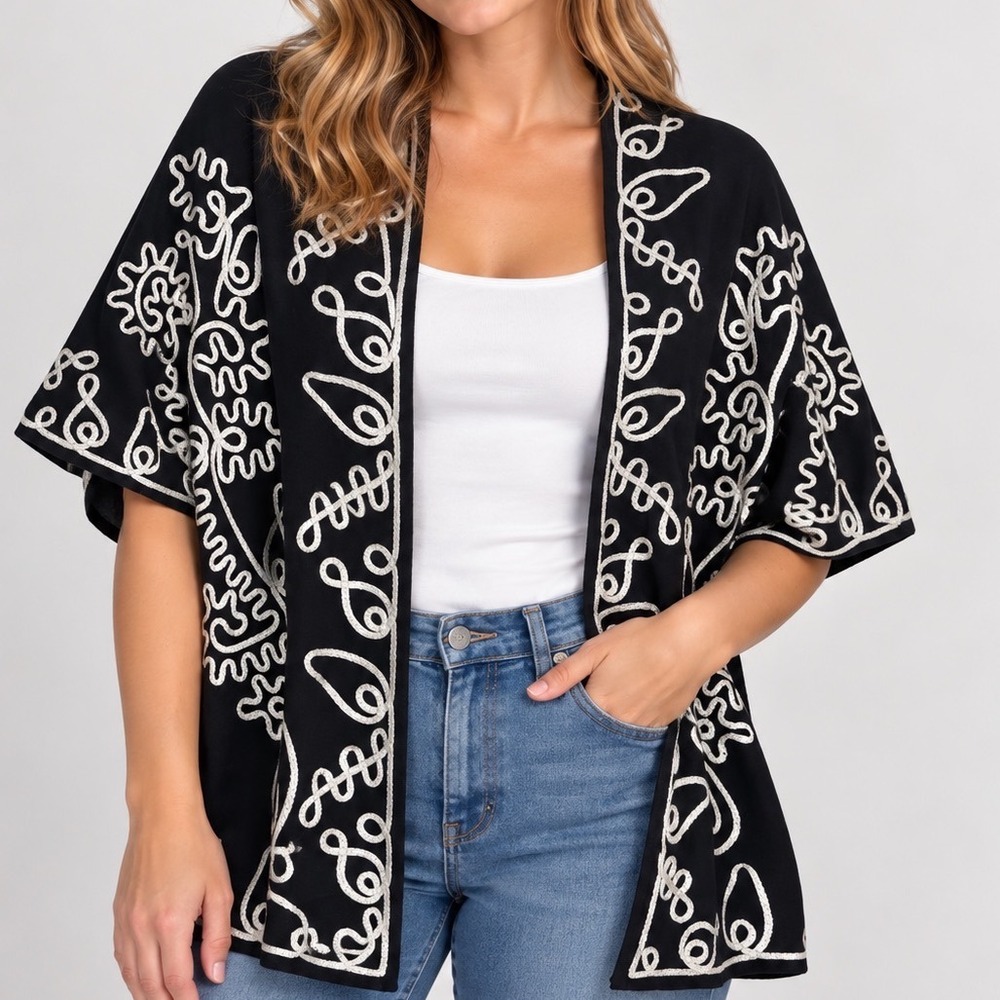 Vintage Lauren Michelle Medium Black White Soutache Embroidered Kimono Jacket